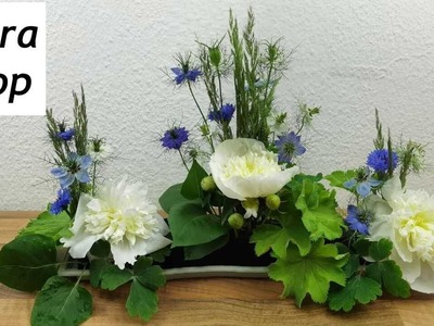 Parallel Blumengesteck mit einer Steckschale und Gartenblumen, meine Floristik Anleitung für Euch