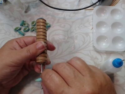 Live Paper Bead Glazing