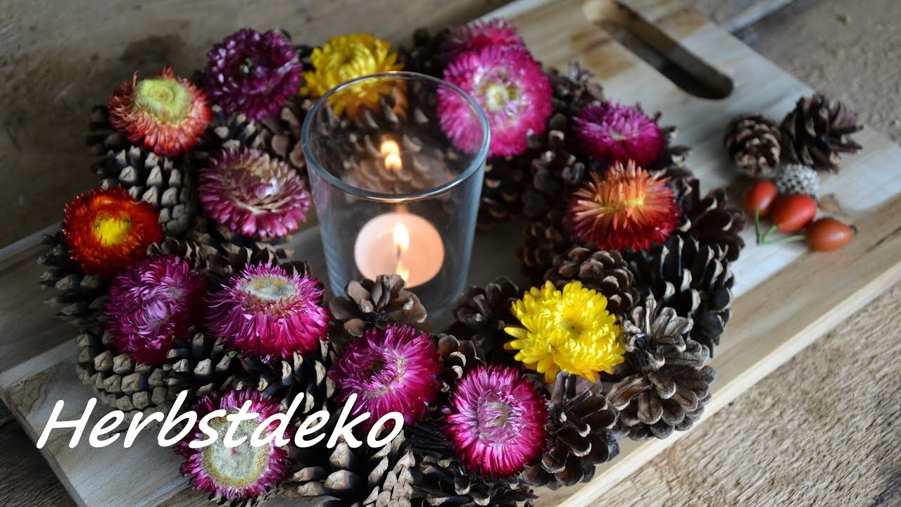 Herbstkranz * DIY * Deko mit Strohblumen und Naturmaterialien * Ganz leicht und effektvoll