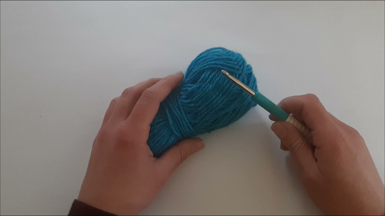 Du möchtest die Grundlagen des Häkeln lernen? Dann bist du bei uns richtig!