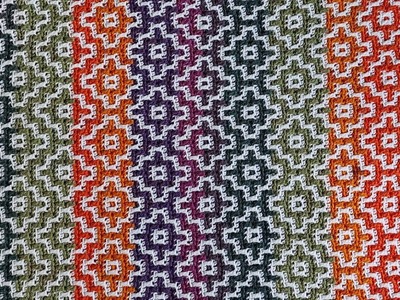 Anleitung: Mosaikhäkelei : Decke im geometrischen Mosaik - Muster häkeln