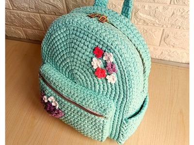 كروشيه شنطة باك خفيفة مع جيوب جانبية مناسبة لكل الاعمار