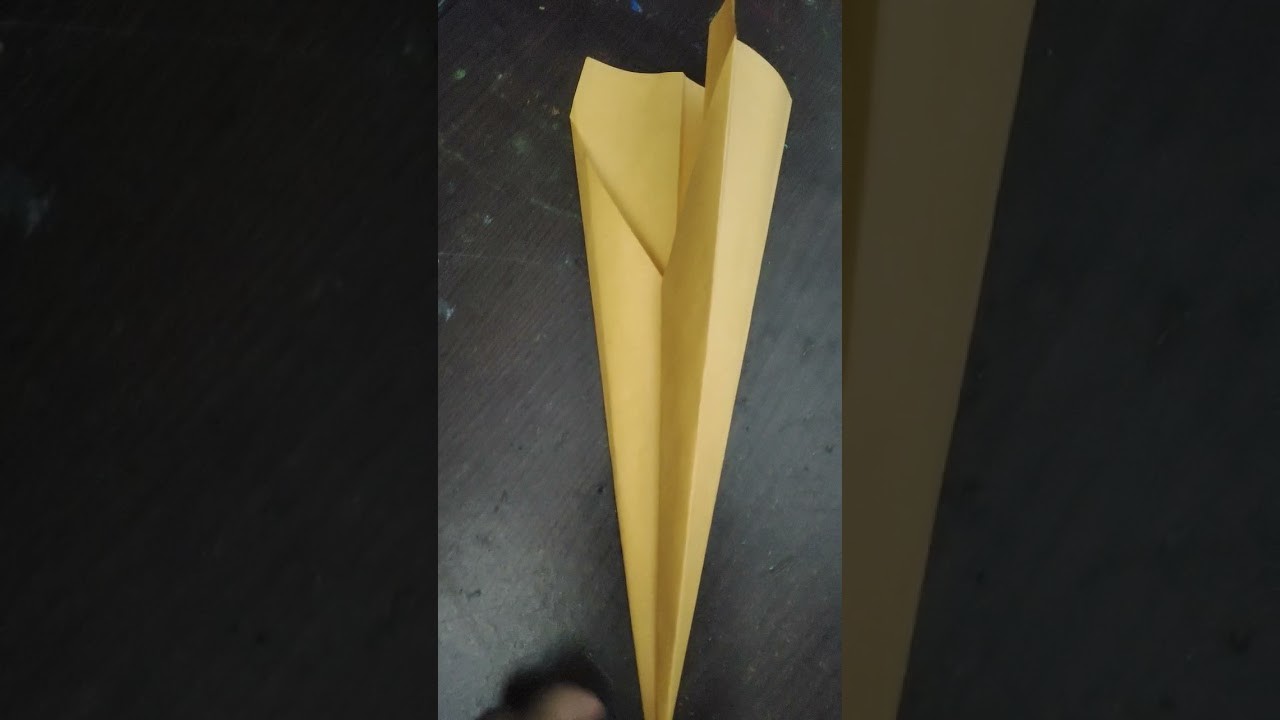 Paper plane????????????????