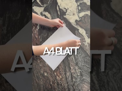 Papierflieger einfach falten