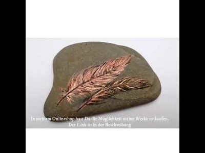 Feder mit Acryl auf Kiesel Stein malen [Acrylmalen Zeitraffer] Painting feather on stone, timelapse