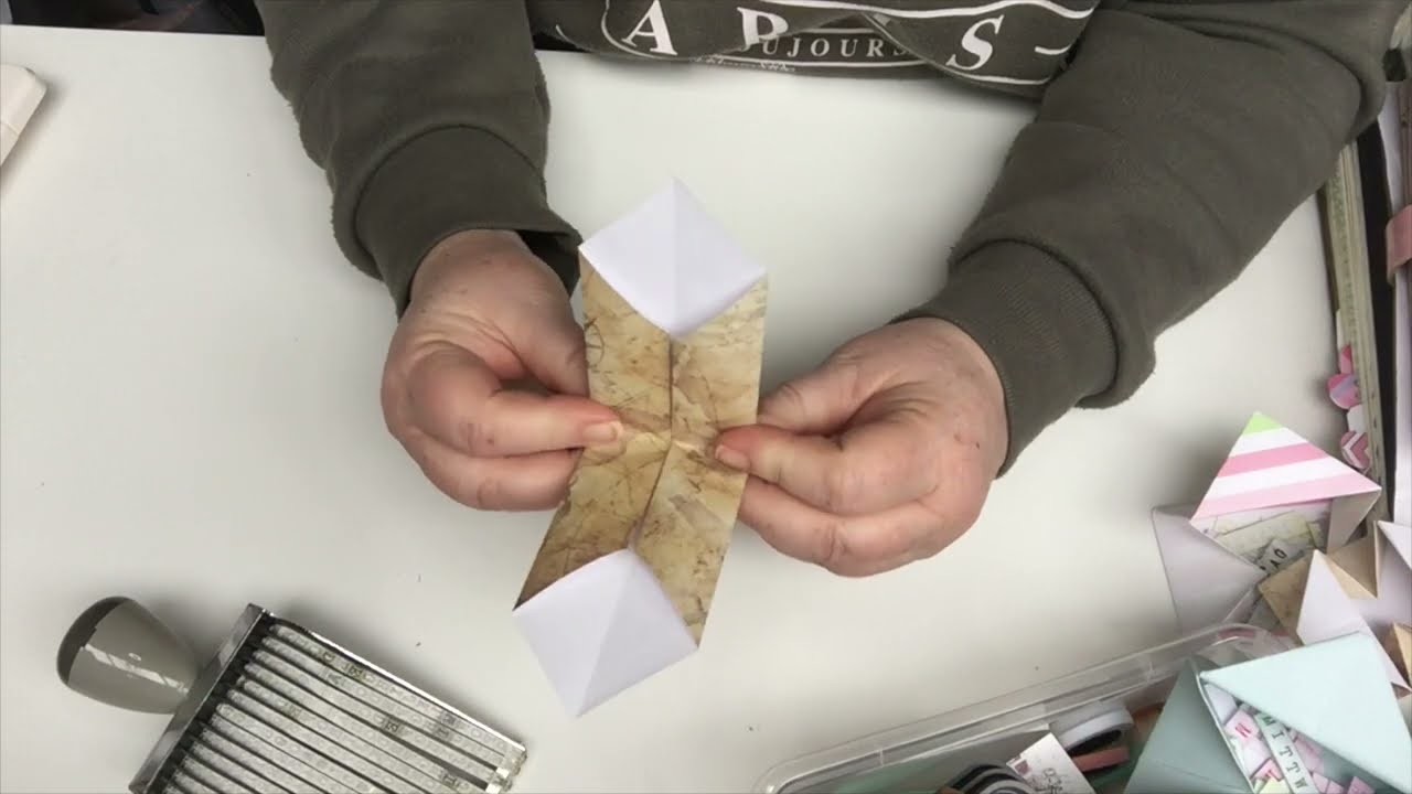 Anleitung Tutorial DIY praktische Box Schachtel zum zusammenfalten Origami