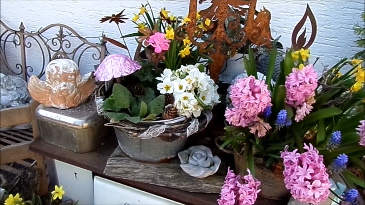 Zauberhafte Blumen DEKO mit Kräutern,Kränzen & Mehr,.  Terrasse , Balkon,.  zum träumen :))